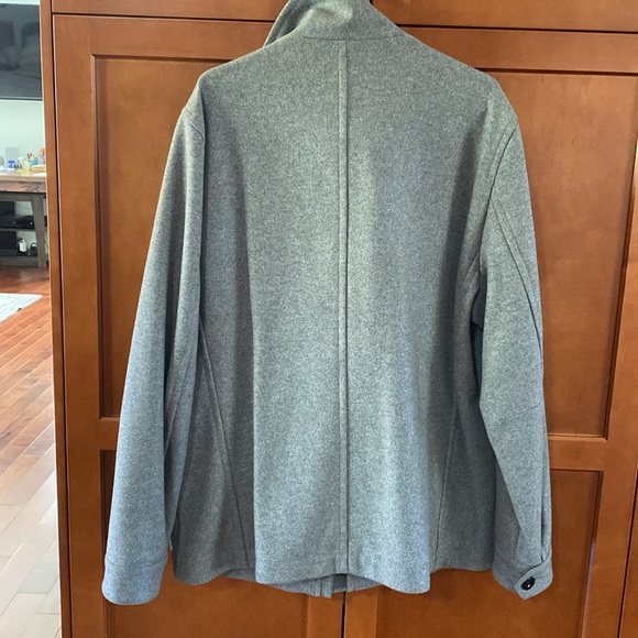 Mens Lacoste Peacoat Brand New never worn! - Picture 5 of 6